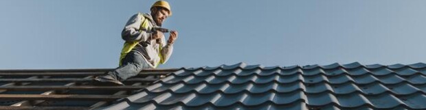 Never Make These 4 Mistakes When Hiring A Professional Roofing Contractor